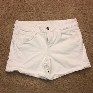 white jean shorts